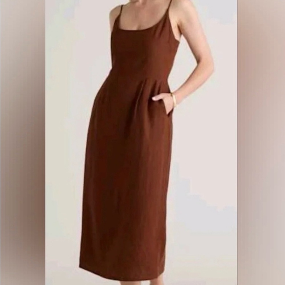 Quince Linen Scoop Neck Midi Dress - Picture 2 of 4
